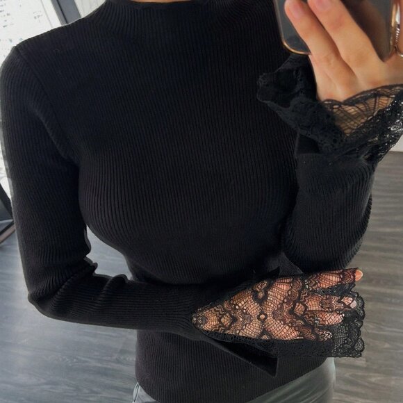 Black Casual Women's Elegant Lace Patchwork Sweater - Picture 4 of 8